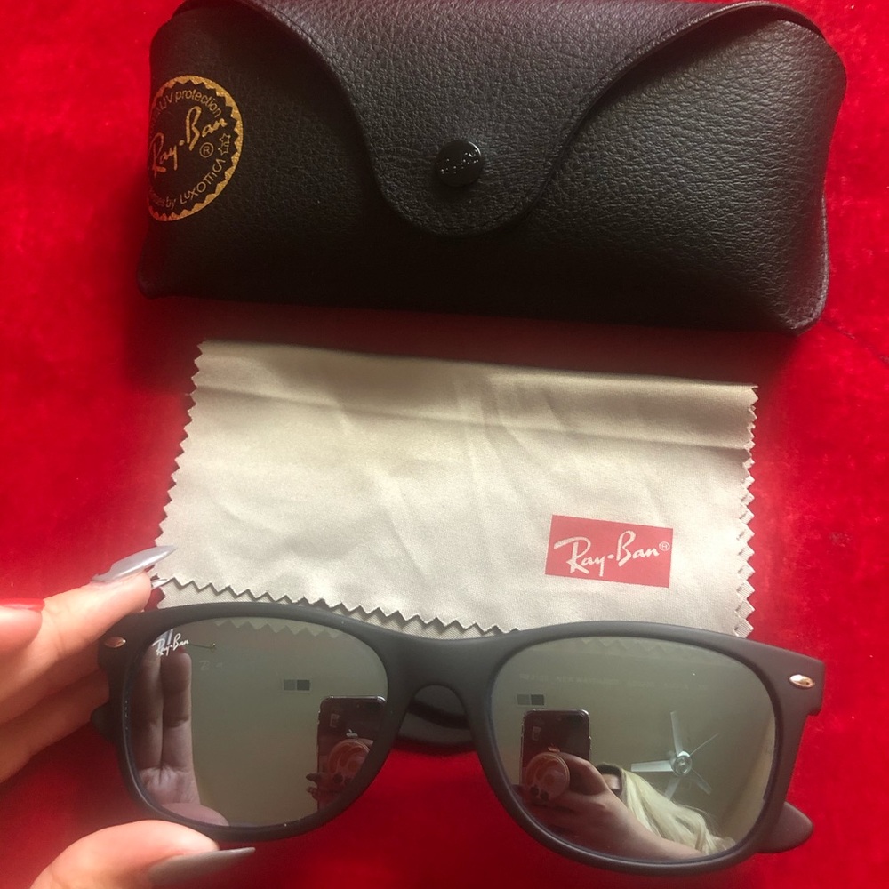 Ray Ban original wayfarer sunglasses